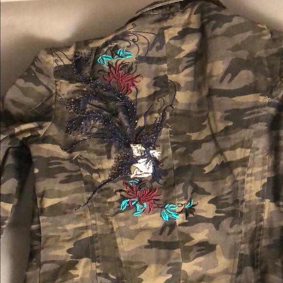 Jacket - Picture 3 of 4